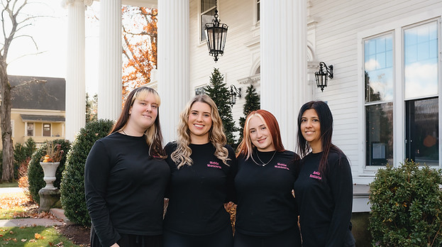 Mobile Manicures by Sarah