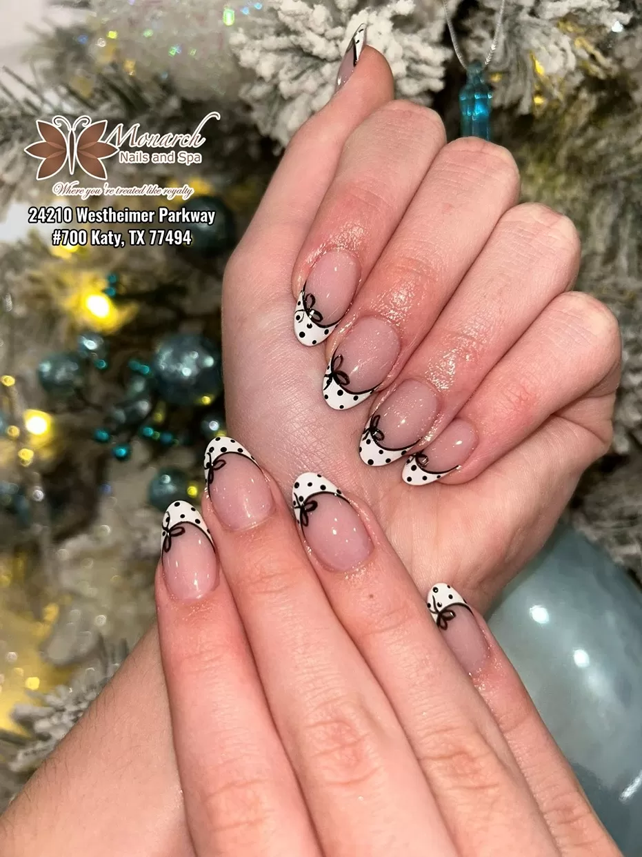 Monarch Nails and Spa Katy