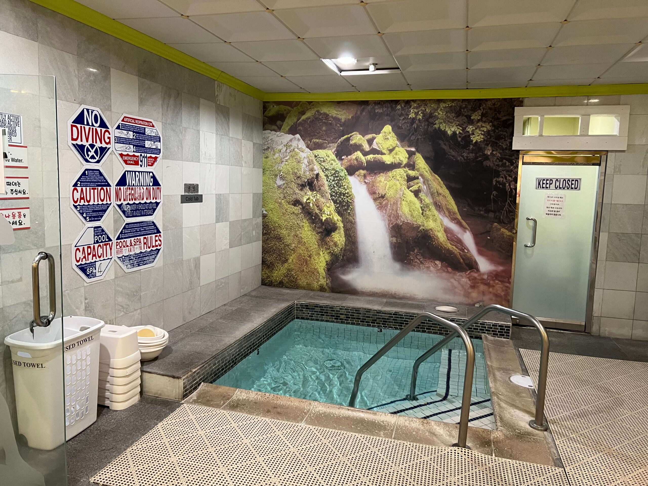 Queen Spa
