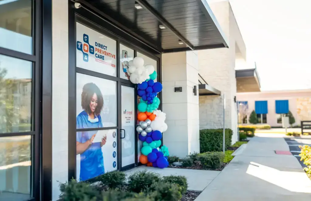 IV Lounge - Winter Garden