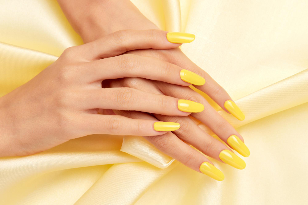 Rich & Famous Nail Spa