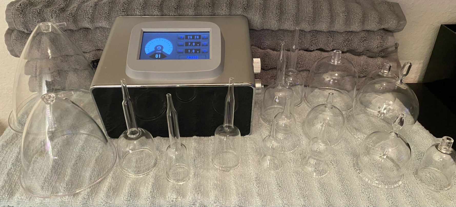 全心按摩与拔罐