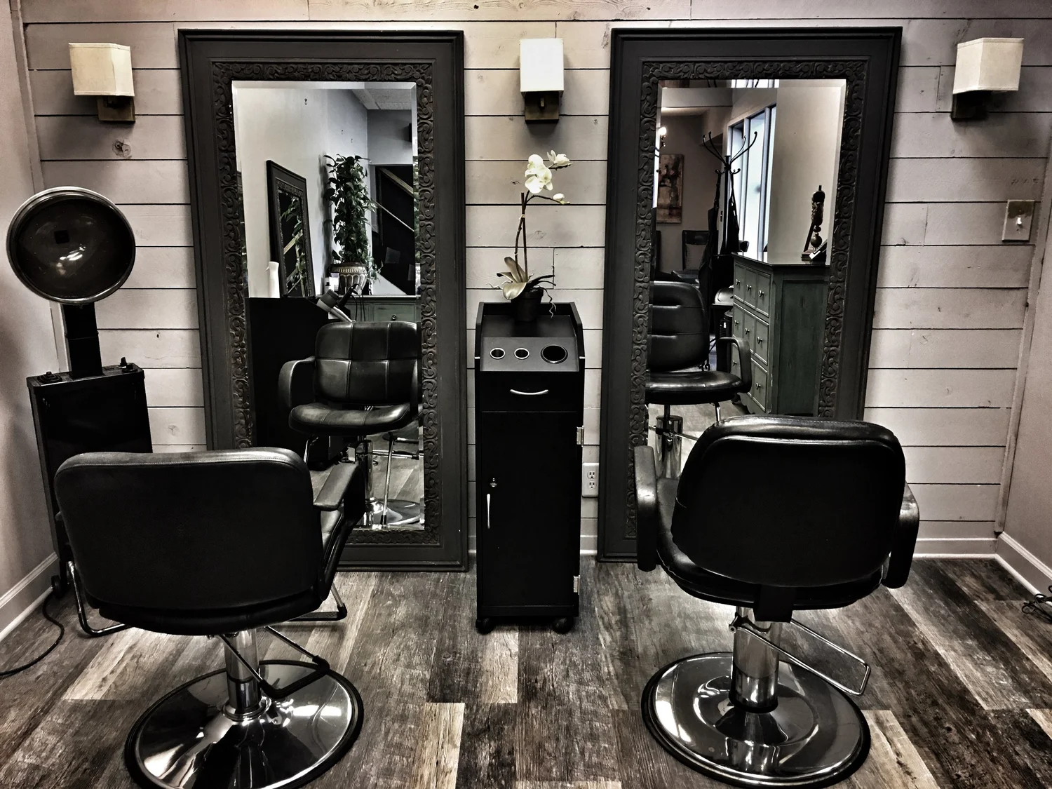 The Look Salon