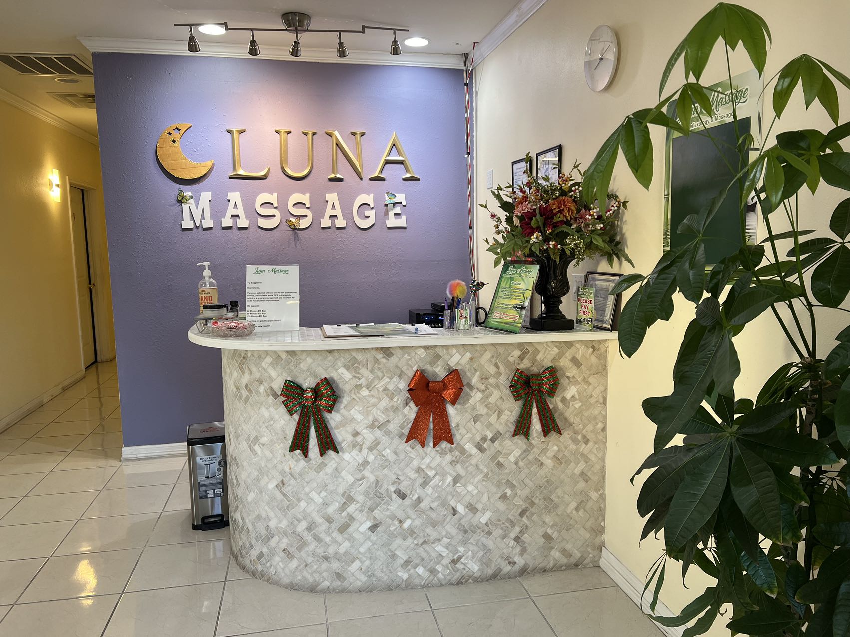 Luna 按摩