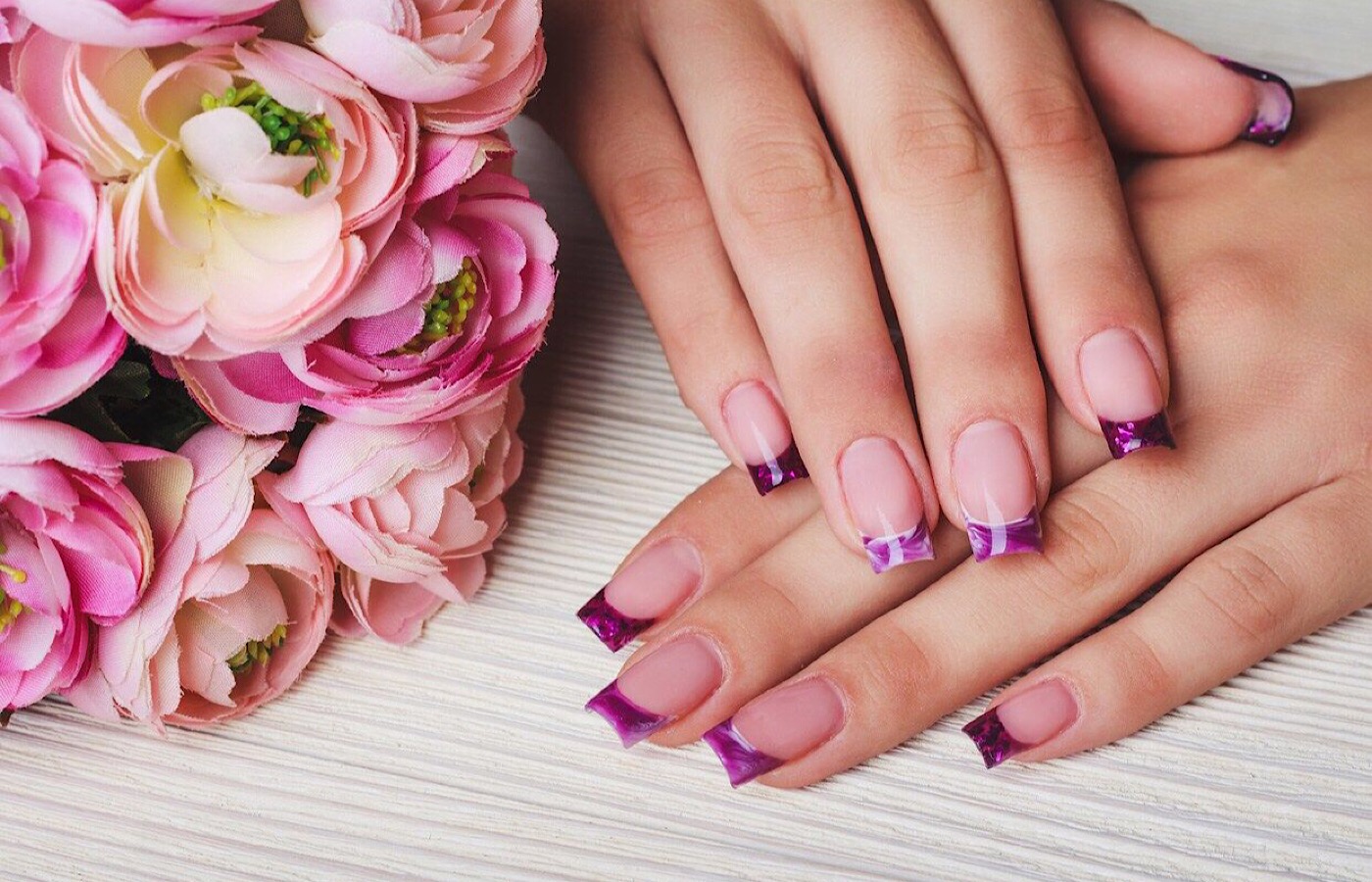 NAIL WORLD