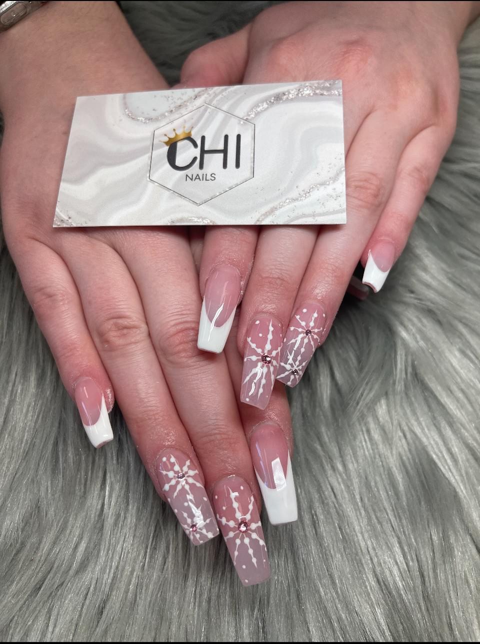 Chi Nails
