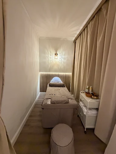TU HEAD SPA