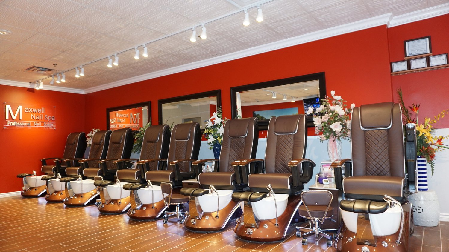 Maxwell Nail Spa