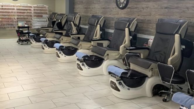 J-A Nails & Spa