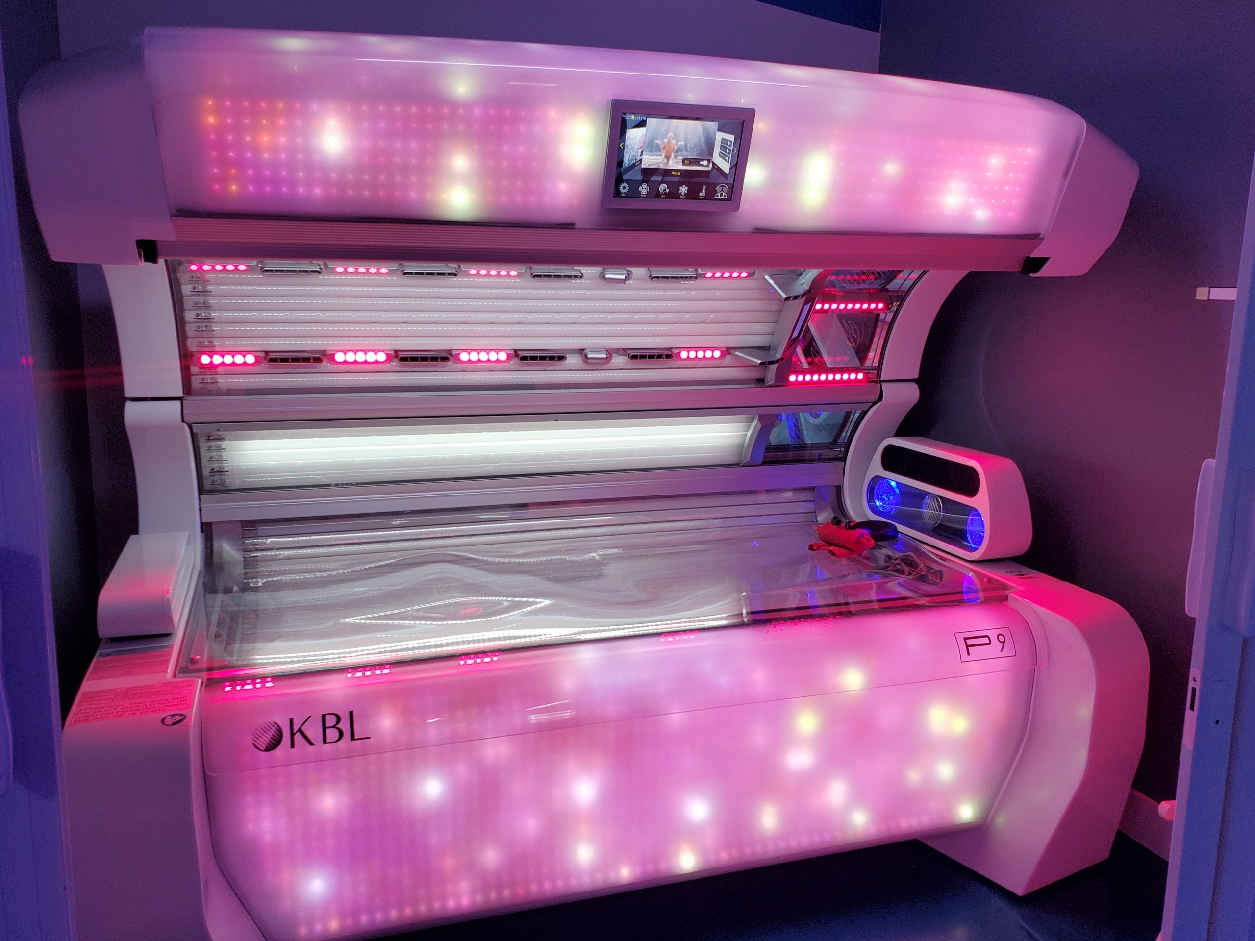 The Reef Tanning & Spa
