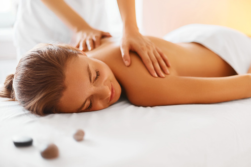 Masaje Terapéutico Healing Touch